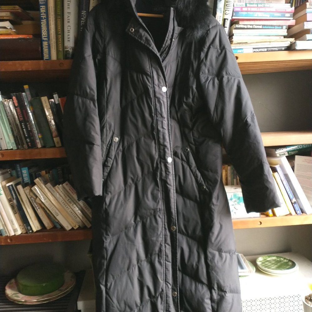 Platinum by Utex Canada womens' L down black puffer midi coat